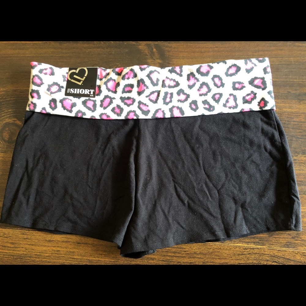 Yoga Shorts Aeropostale Youth XL NWT